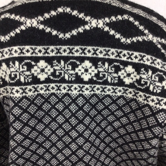 GAP 100% Wool Made in Korea Black White Button Down Cardigan - Picture 7 of 13